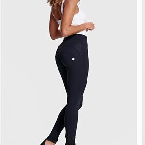 WR. UP Diwo Pro Freddy high waisted pants